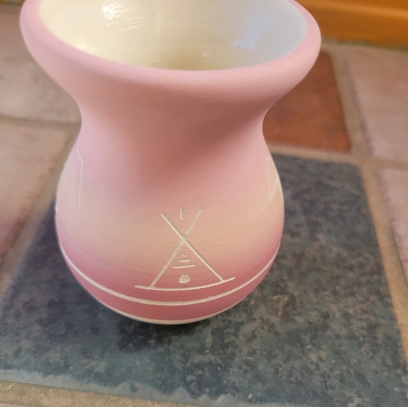 Pink Sioux Mini Pottery Southwestern Gifts & Collectibles Home Decor - Picture 2 of 6